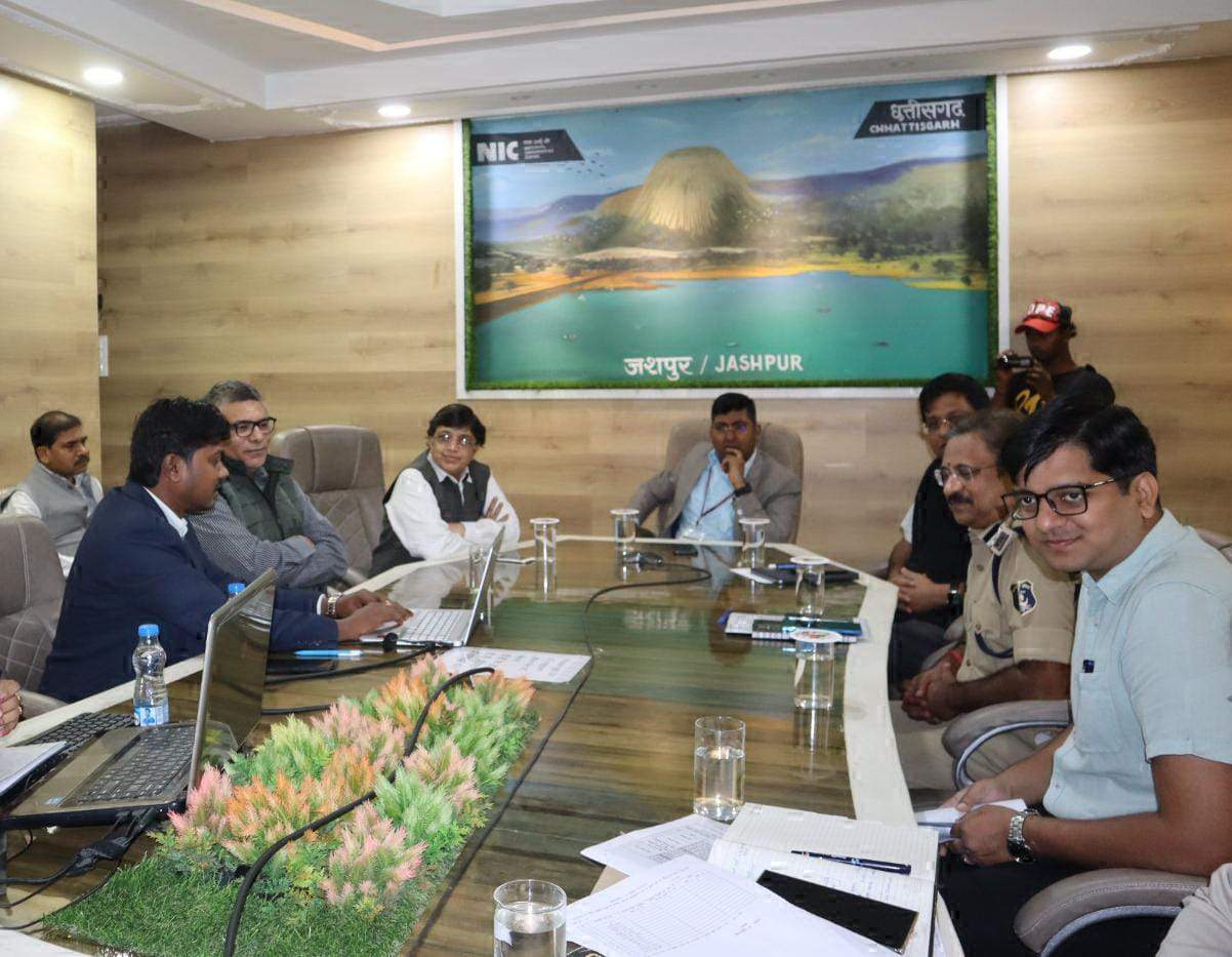 मतगणना के लिए गणना कर्मियों का द्वितीय रेंडमाईजेशन