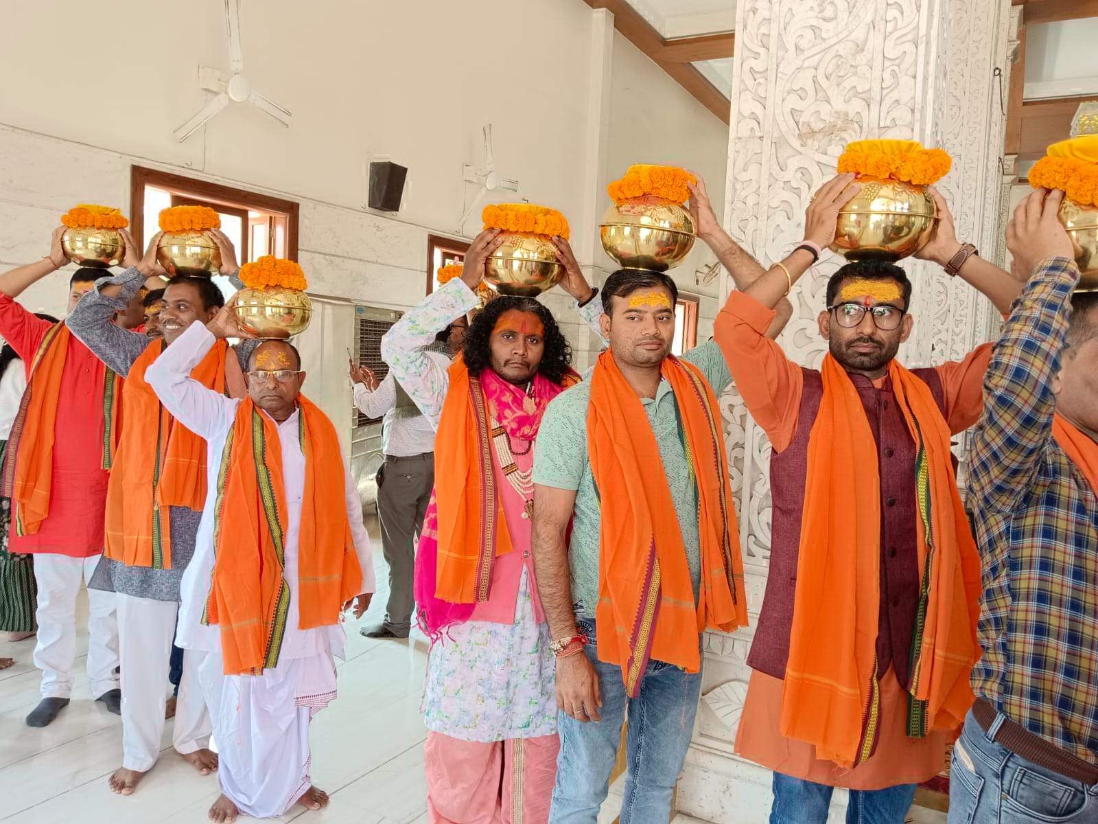 श्रीराम मंदिर प्राण प्रतिष्ठा गृह संपर्क अभियान शुरू श्रीराम मंदिर प्राण प्रतिष्ठा गृह संपर्क अभियान शुरू