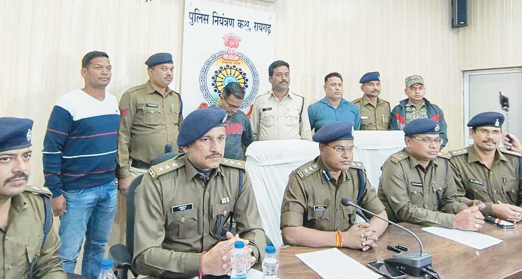 डबल मर्डर का खुलासा बॉयफ्रेंड ही निकला कातिल
