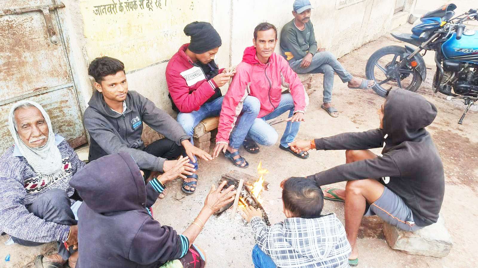 चक्रवाती तूफान मिचौंग ने बढ़ाई ठिठुरन