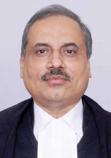 दस बरस में पहली बार छत्तीसगढ़ हाईकोर्ट में पेंडेंसी बढऩे के बजाय घटी