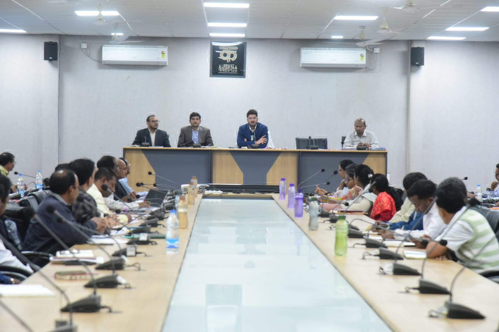जनशिकायतों का करें त्वरित निराकरण जनशिकायतों का करें त्वरित निराकरण
