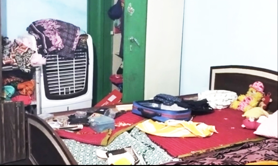 एक रात में 3 घरों से लाखों की चोरी