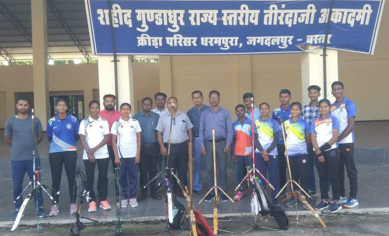 तीरंदाजी स्पर्धा में कोंडागांव के 9 खिलाड़ी चयनित तीरंदाजी स्पर्धा में कोंडागांव के 9 खिलाड़ी चयनित