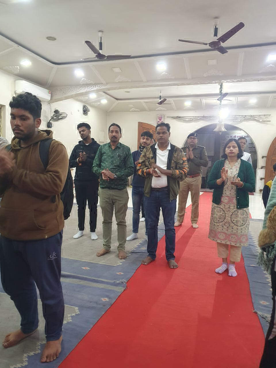 सपरिवार श्याम मंदिर पहुंचे एसएसपी सदानंद