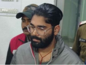 शादी का दबाव बनाने पर प्रेमी ने की थी कार से कुचलकर हत्या, बंदी