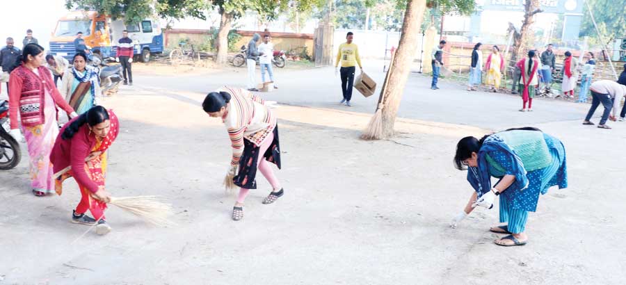 विकसित भारत संकल्प यात्रा: जिले में चलाया स्वच्छता अभियान विकसित भारत संकल्प यात्रा: जिले में चलाया स्वच्छता अभियान