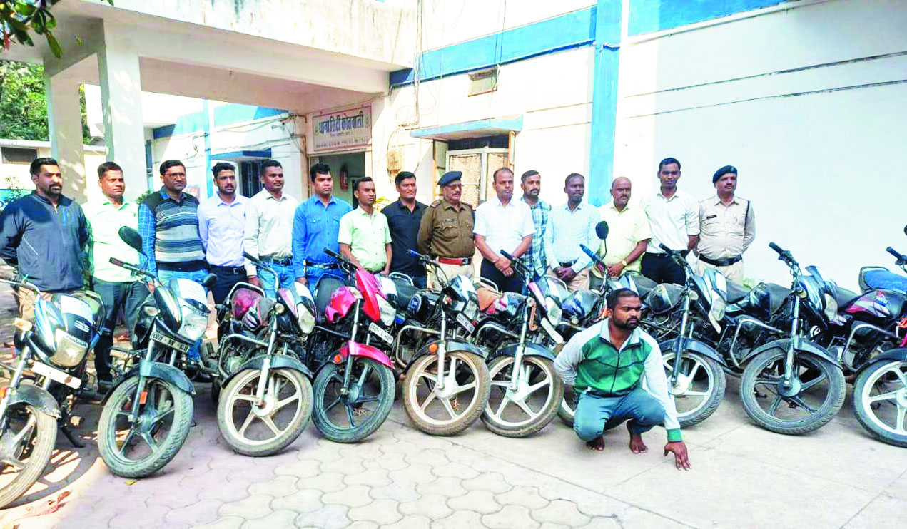 दर्जनभर बाइक चोरी, गिरफ्तार