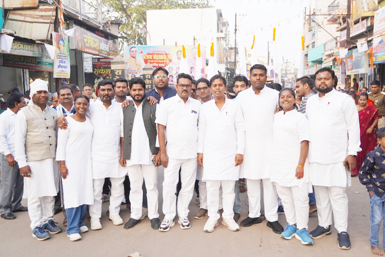 सतनाम यात्रा में मनखे मनखे  एक समान का दिया संदेश