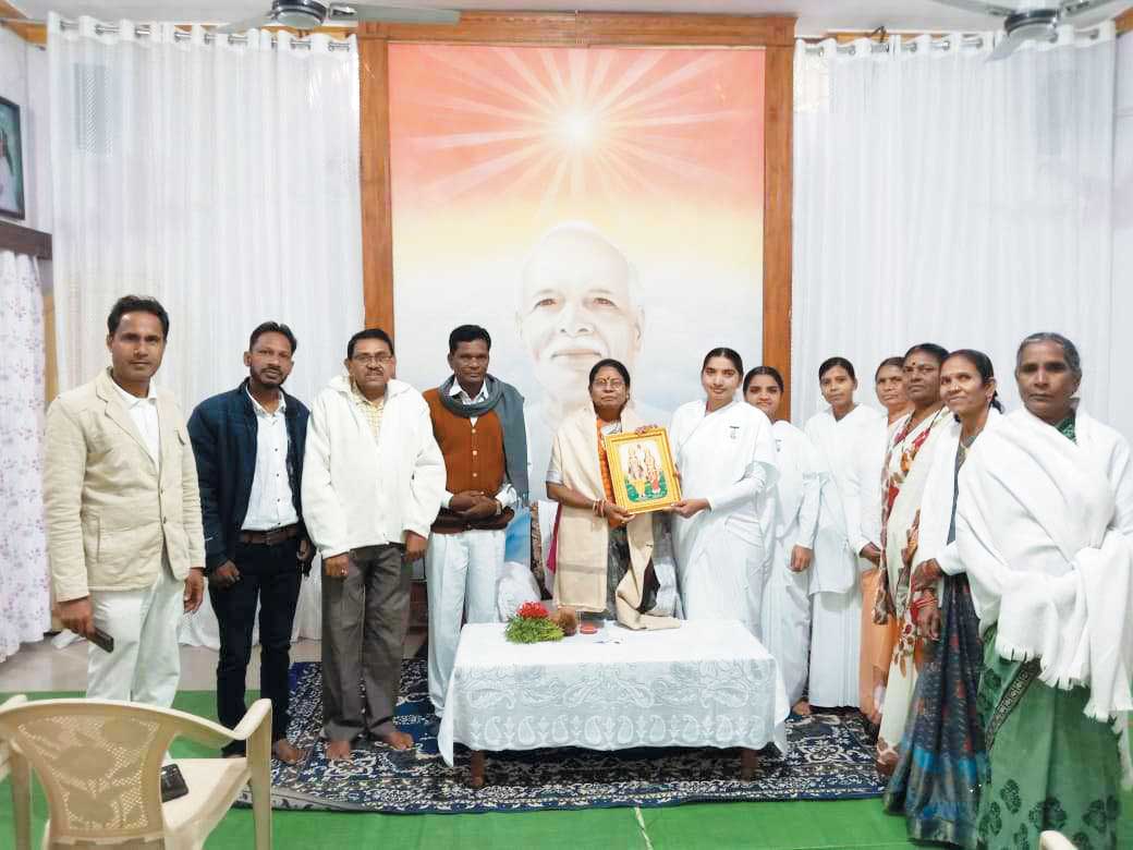 विधायक अंबिका मरकाम का ब्रह्माकुमारी बहनों ने किया सम्मान, दी जीत की बधाई