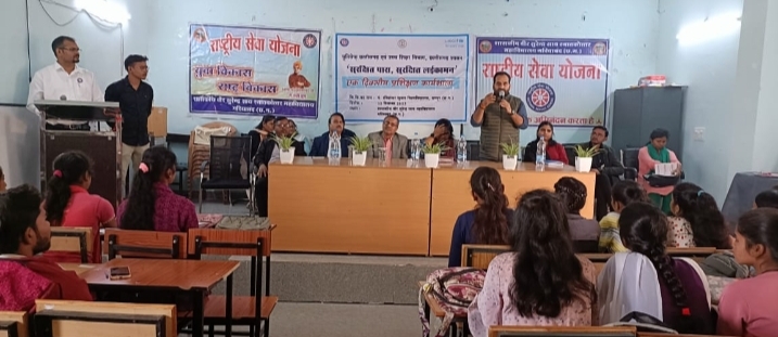 ‘सुरक्षित पारा सुरक्षित लइकामन’ की एक दिनी कार्यशाला ‘सुरक्षित पारा सुरक्षित लइकामन’ की एक दिनी कार्यशाला