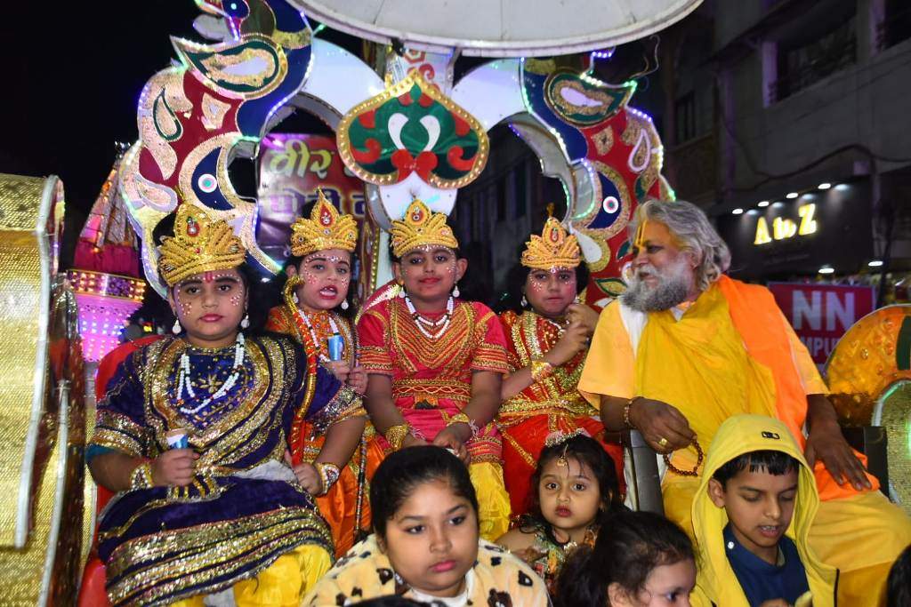 धूमधाम से निकली रामजी की बारात