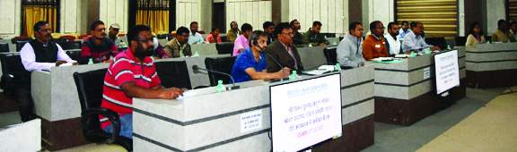 पात्र हितग्राहियों को दिलायें लाभ- संयुक्त सचिव 