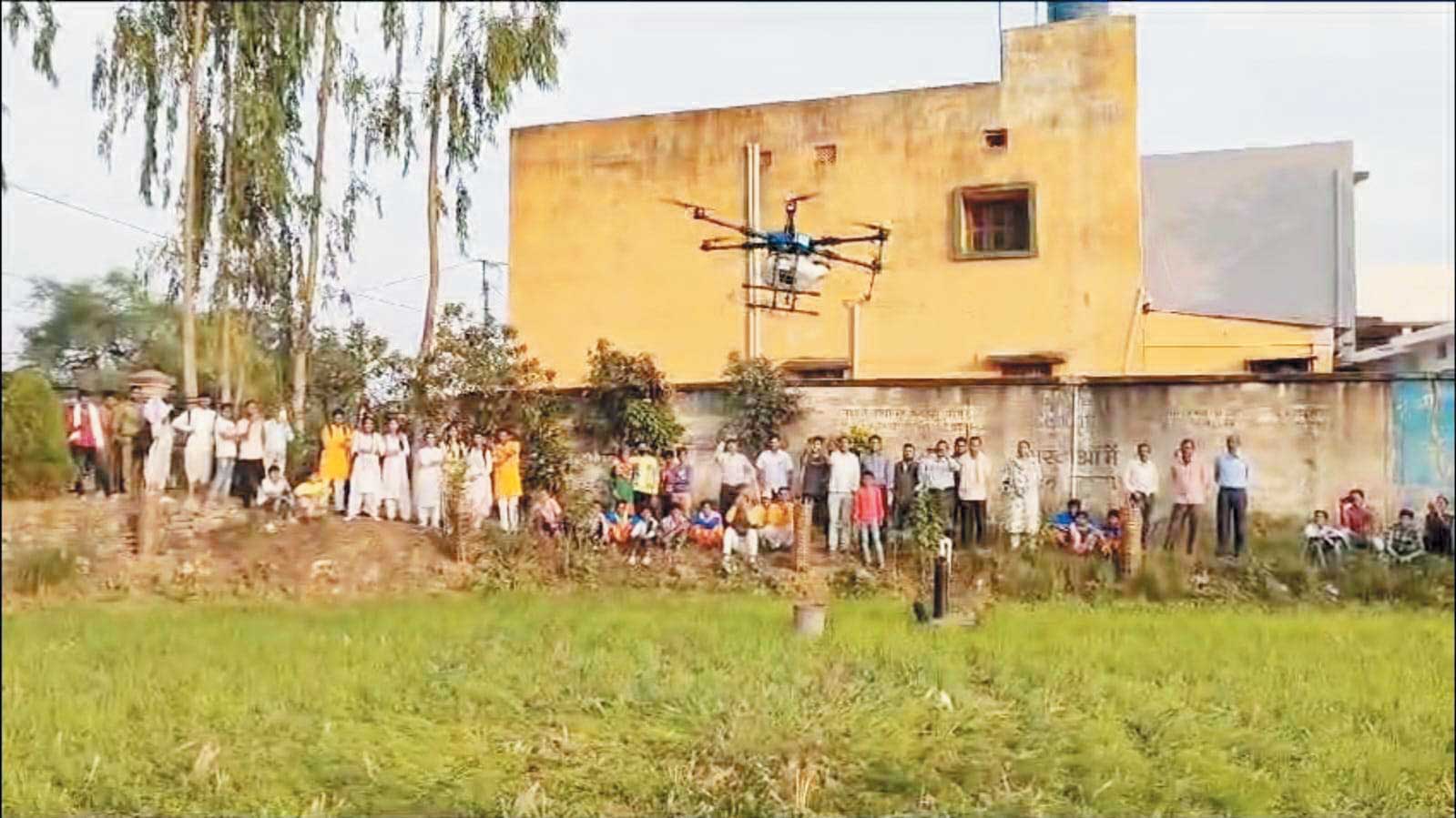 विकसित भारत संकल्प यात्रा, करमदा और रवान पहुंची मोदी की गारंटी वाली गाड़ी