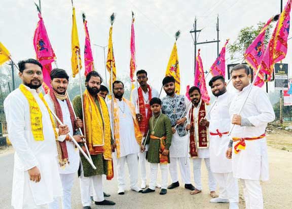 निशान पदयात्रा का जगह-जगह स्वागत