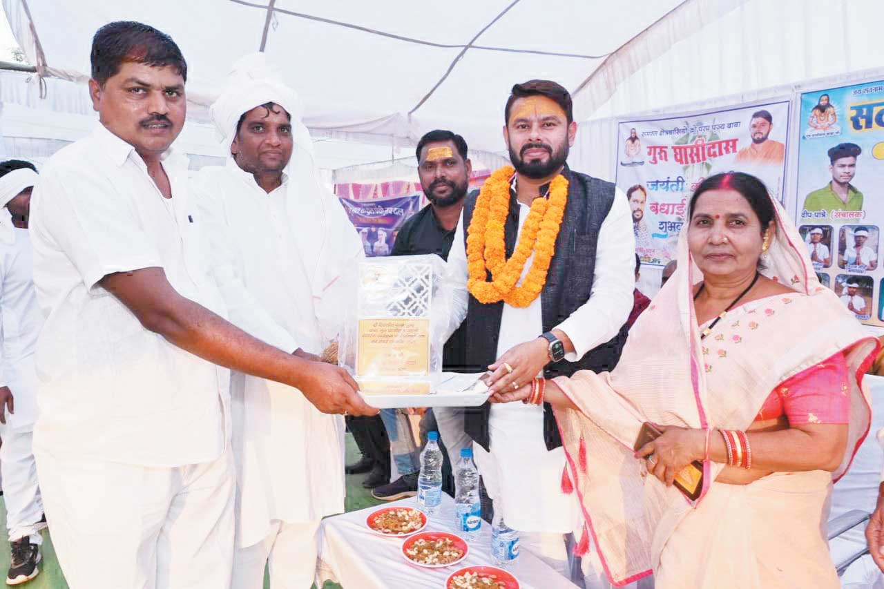 प्रेम और मानवता का संदेश दिया गुरु घासीदास ने-छाबड़ा