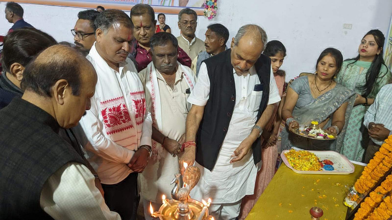 कवियों ने वाजपेयी को दी श्रद्धांजलि