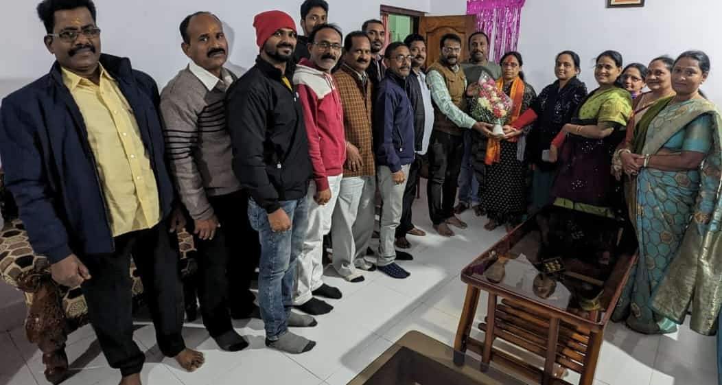 आंध्र समाज ने लता का किया सम्मान