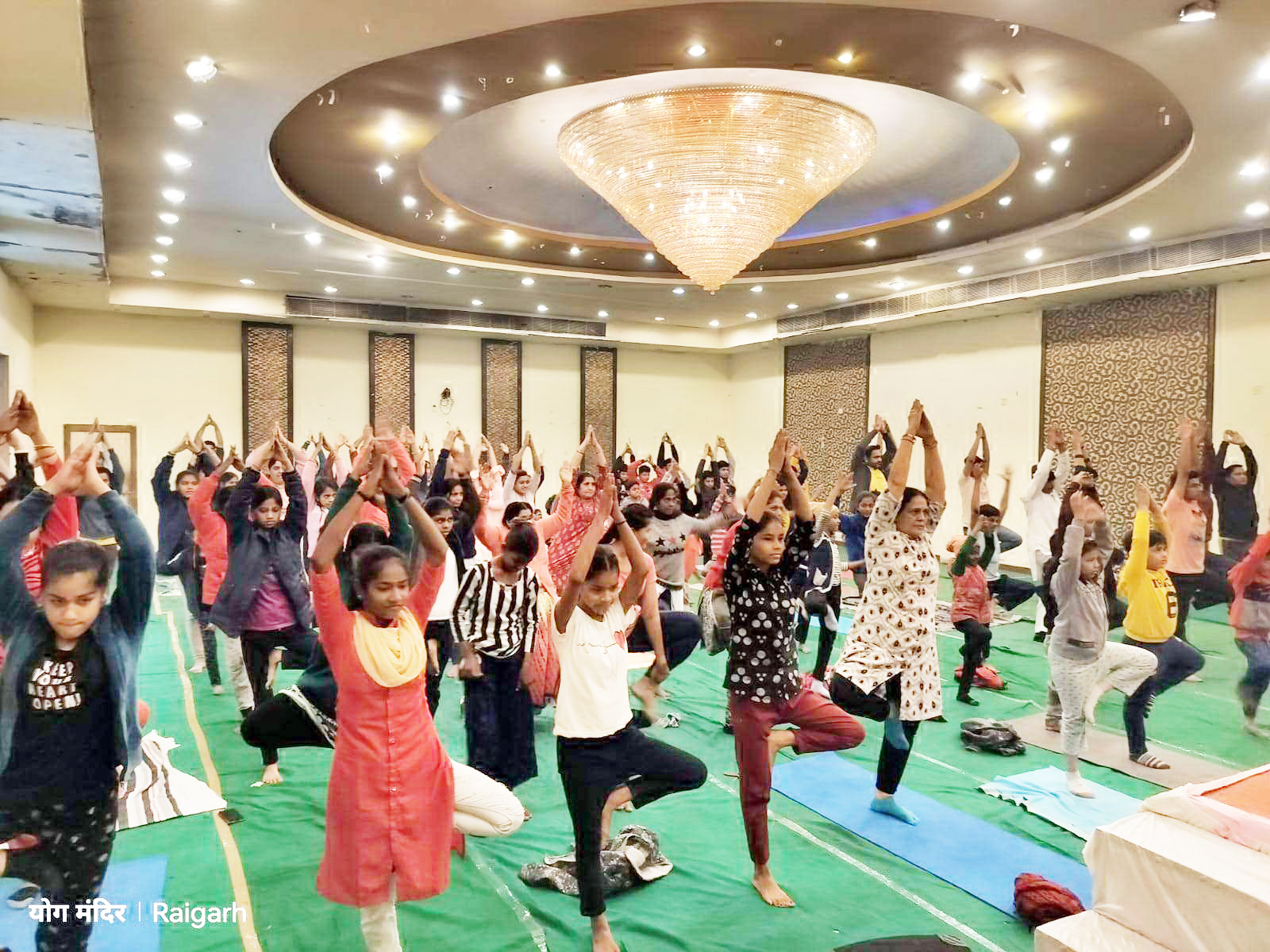 स्कूली शिक्षा में संस्कार के लिए योग आवश्यक-आनंद अग्रवाल स्कूली शिक्षा में संस्कार के लिए योग आवश्यक-आनंद अग्रवाल