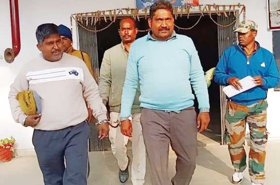 मारपीट,  क्रेशर संचालक 2 भाई गिरफ्तार, एक फरार