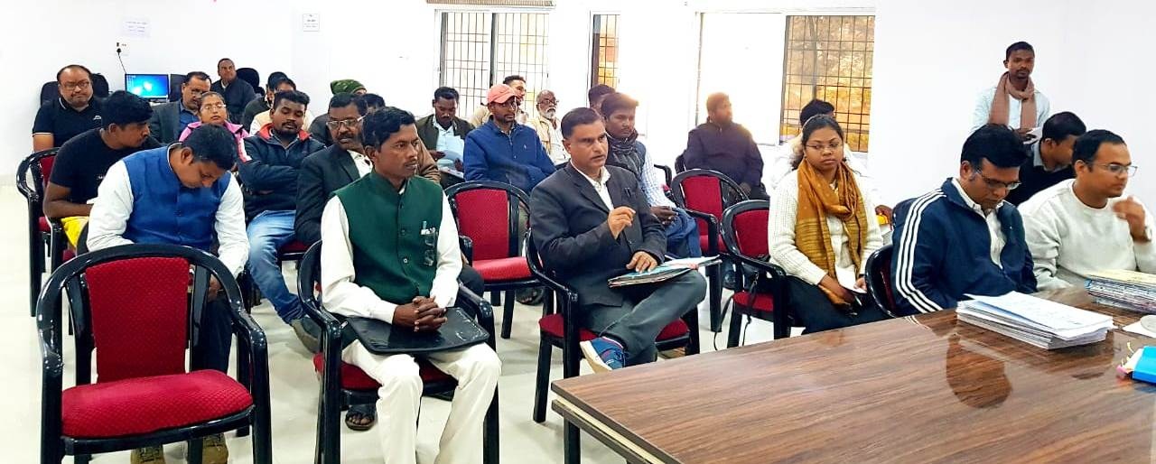 प्रत्याशियों की लेखा  समाधान बैठक 