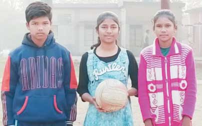 राष्ट्रीय स्कूल स्पर्धा में परखंदा के तीन चयनित