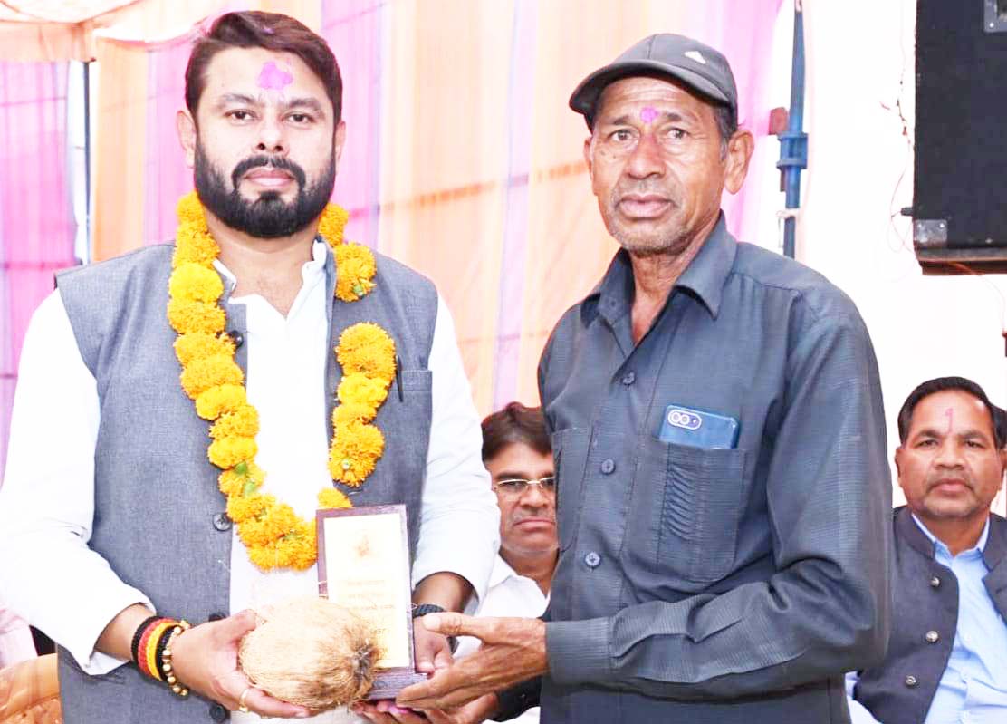 मां दुर्गा के रूपों से जीवन को  मिलती है प्रेरणा-छाबड़ा