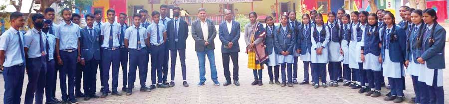 दोनों आंखों के ऑपरेशन के बाद बसंती को मिली मोतियाबिंद से मुक्ति