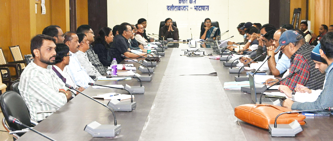 जनधन खाता नहीं खोलने की शिकायतों  पर संयुक्त सचिव में जताई नाराजगी