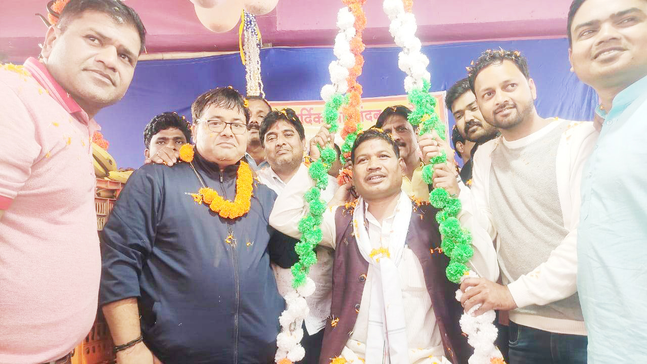 विधायक लालजीत ने किया कंवर समाज के सामुदायिक भवन का भूमिपूजन विधायक लालजीत ने किया कंवर समाज के सामुदायिक भवन का भूमिपूजन
