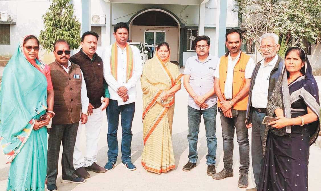 विकसित भारत संकल्प यात्रा  में शामिल हुए सांसद गुहाराम अजगल्ले