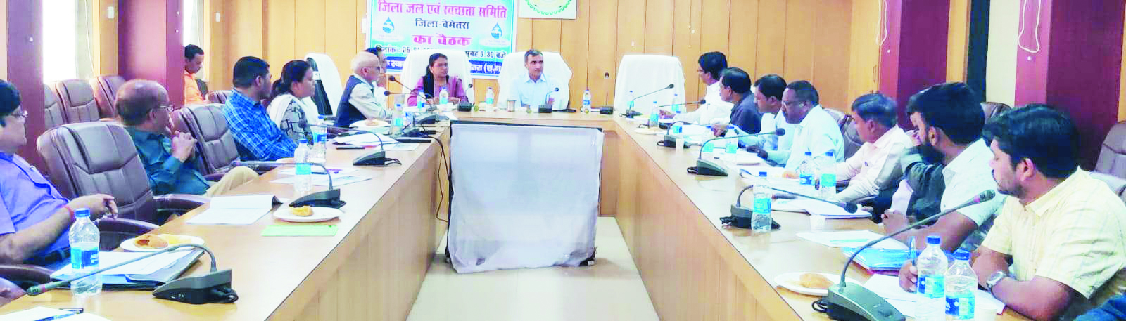 समय पर काम पूरा नहीं, कलेक्टर ने जताई नाराजगी 