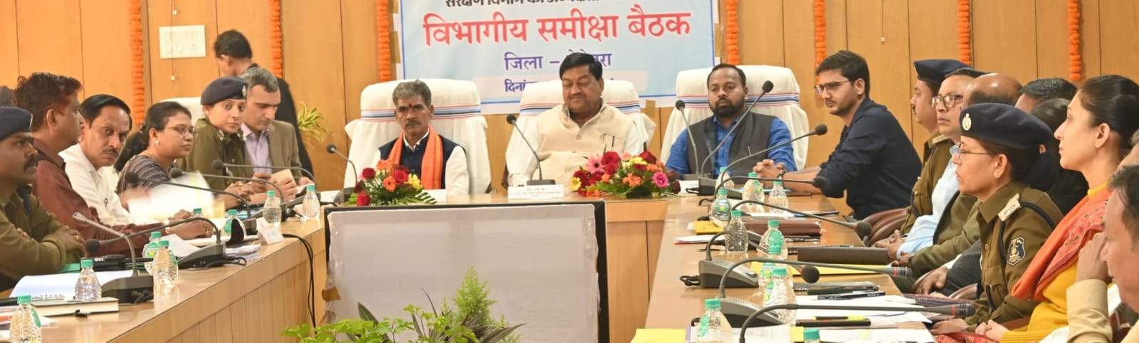 राजस्व प्रकरणों का तत्काल करें निराकरण, संक्रमण से बचने सूचना तंत्र करें मजबूत - दयालदास