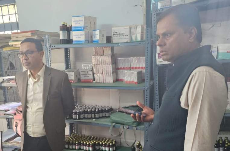 पटवारी मुख्यालय में अपनी उपस्थिति कराएं सुनिश्चित ताकि प्रकरणों का हो निराकरण