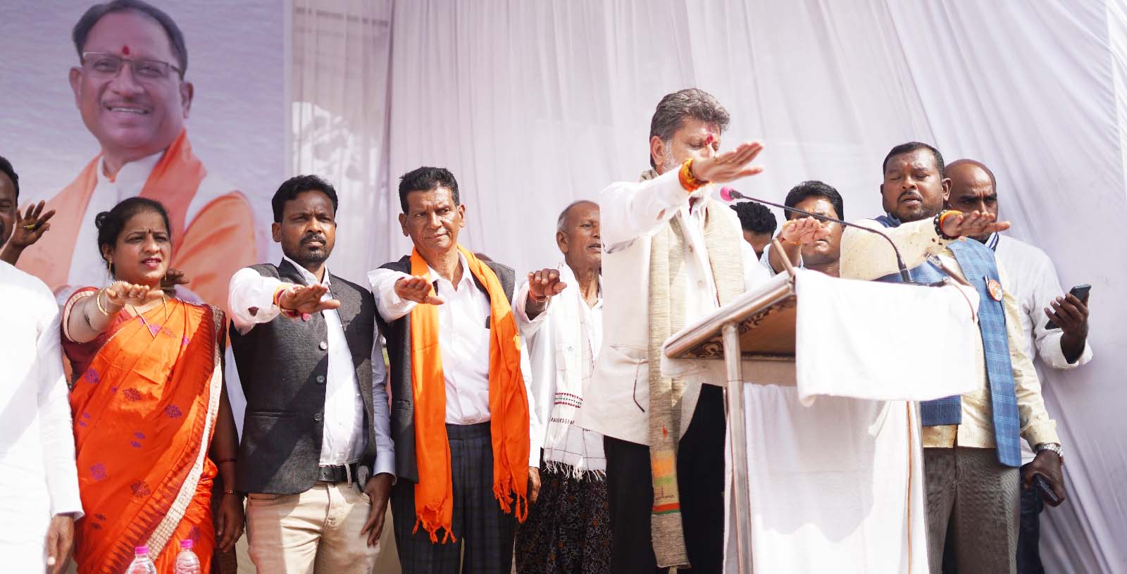 प्रधानमंत्री की मंशानुरूप समाज के सभी वर्गों को मिलेगा योजनाओं से लाभ-किरण देव