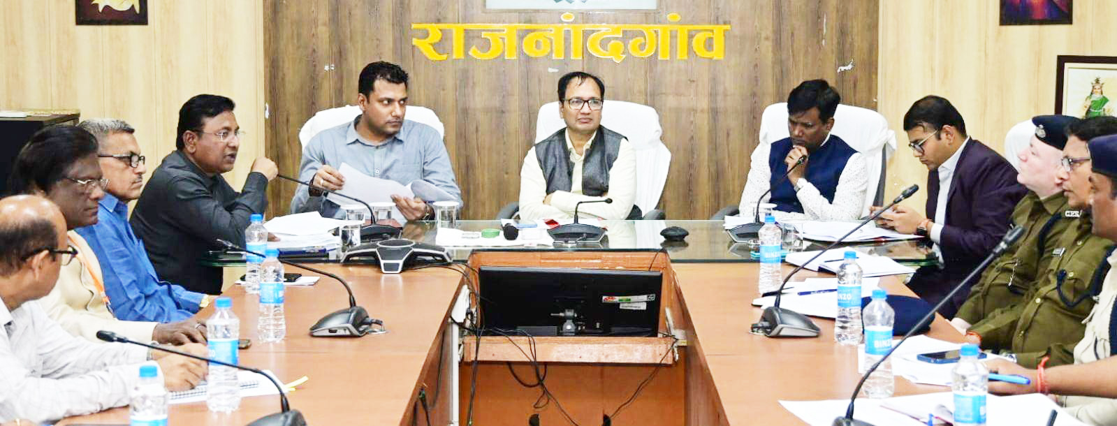 सडक़ दुर्घटना में कमी लाने जागरूकता लाना जरूरी 