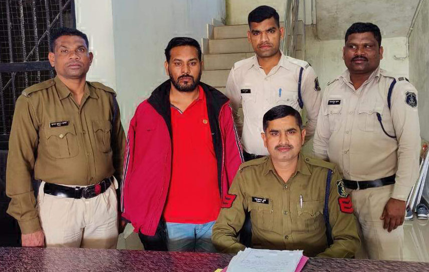 प्रताडऩा से तंग शिक्षिका ने की खुदकुशी, पति गिरफ्तार