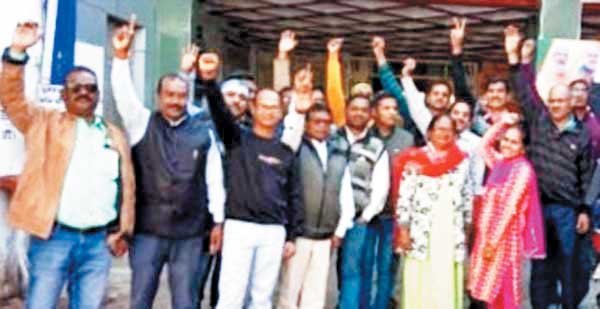 स्वा. कर्म. संघ की बैठक, कई निर्णय