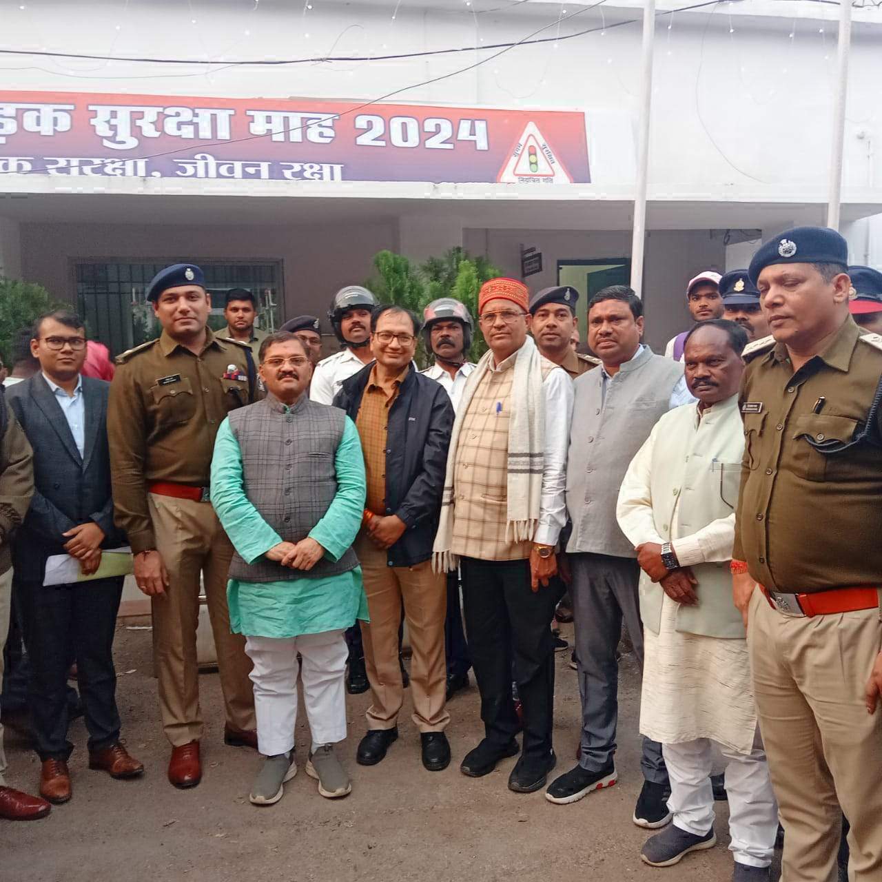 यातायात शिविर : 181 लर्निंग लाईसेंस का वितरण