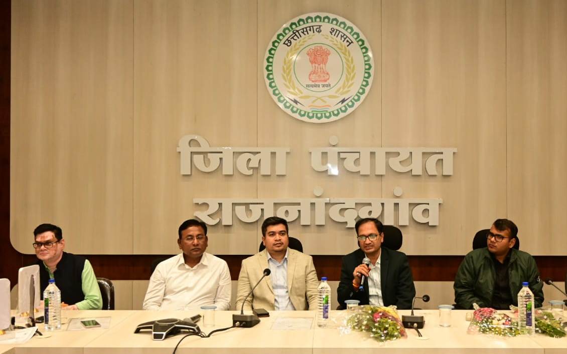 लोकतंत्र को सुदृढ़ बनाने में अपनी सहभागिता निभाएं