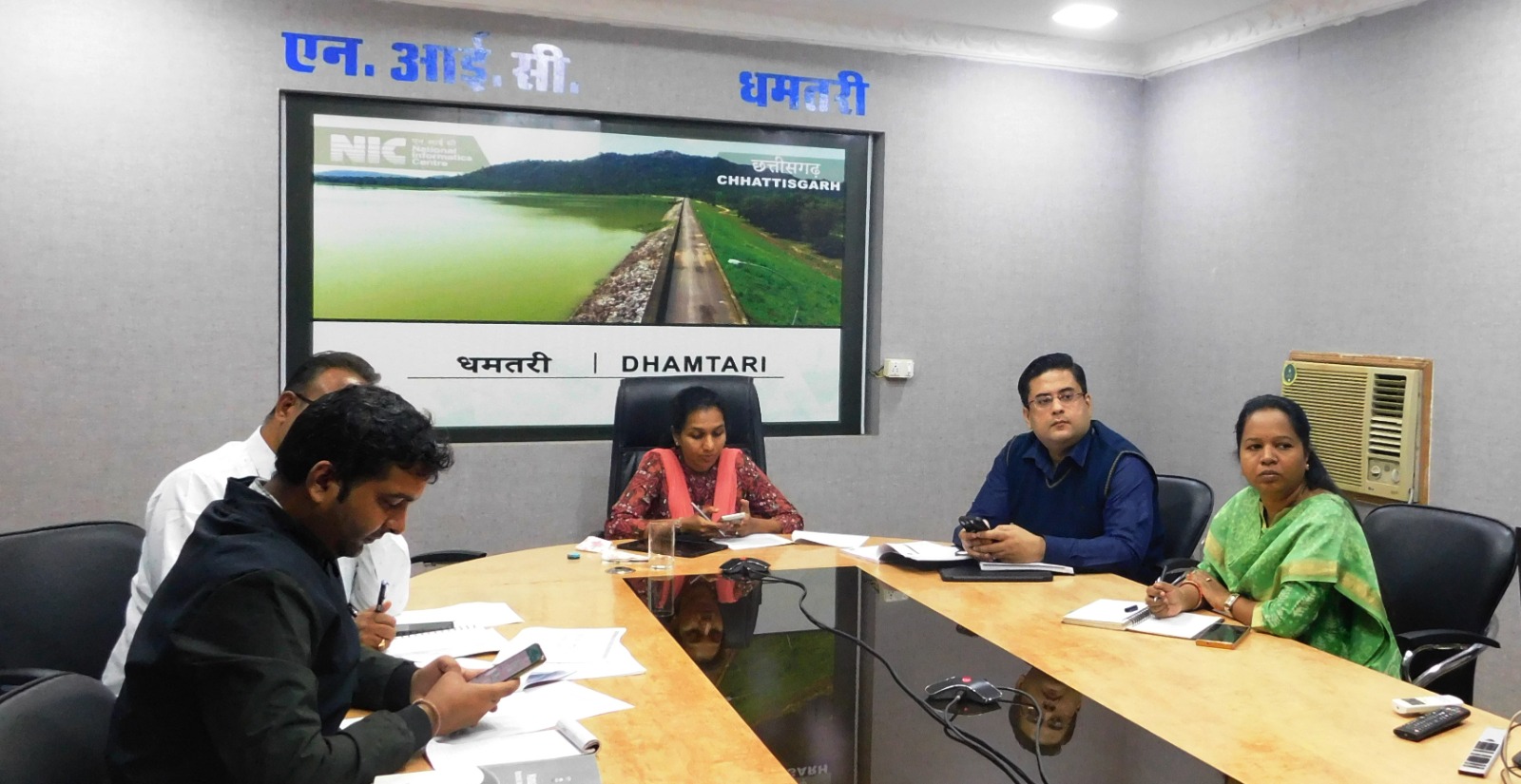 ईवीएम एवं वीवीपैट के प्रथम चरण जांच के लिए वर्चुअल प्रशिक्षण