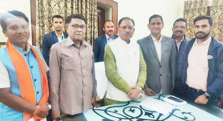 घरघोड़ा-धरमजयगढ़ से यात्री ट्रेन चलाने की सीएम से मांग घरघोड़ा-धरमजयगढ़ से यात्री ट्रेन चलाने की सीएम से मांग