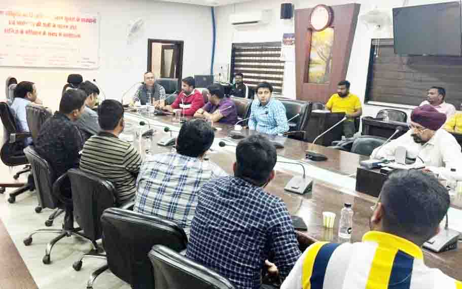 कोयला धुलाई के दौरान पानी छिडक़ाव करें, बिना तिरपाल परिवहन न करें, फिटनेस सर्टिफिकेट लें