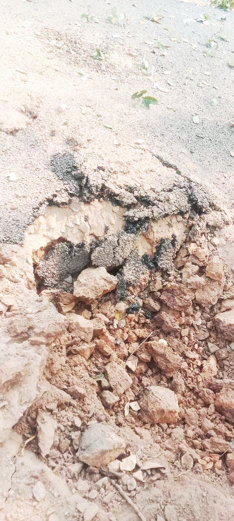 10 किलो  का बम बरामद, किया निष्क्रिय