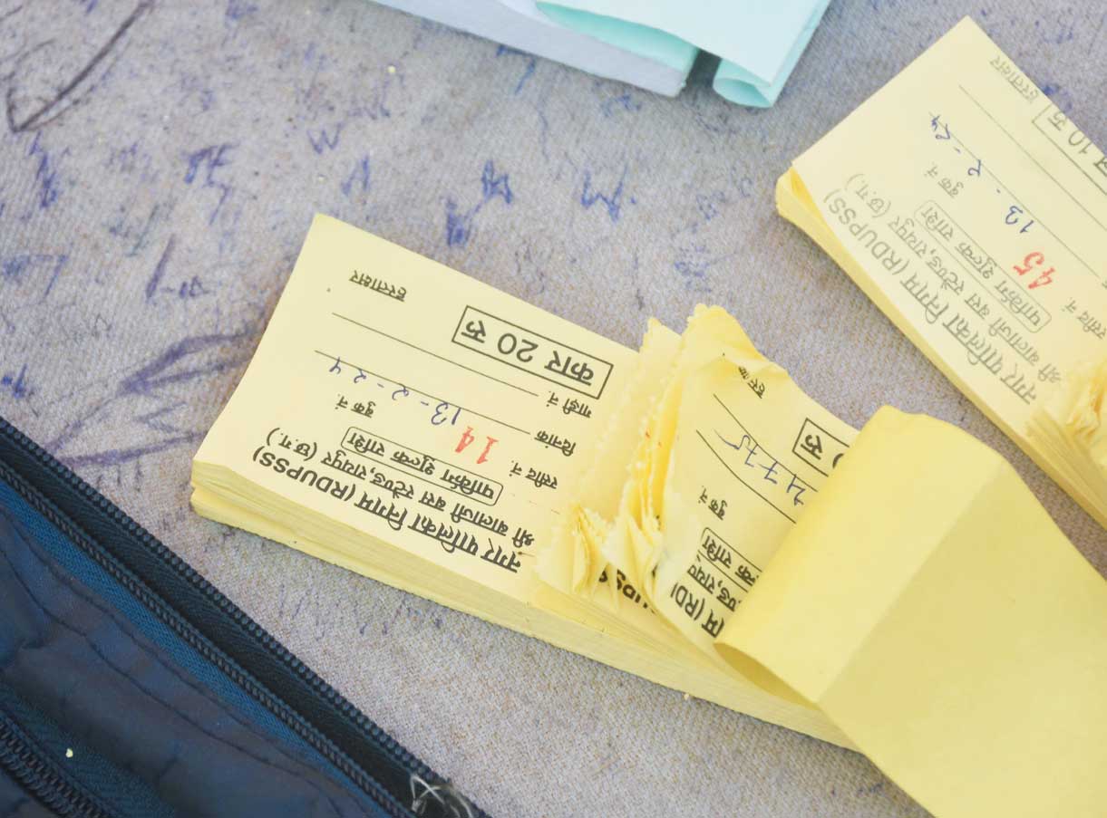 फिर भी वसूली जारी...