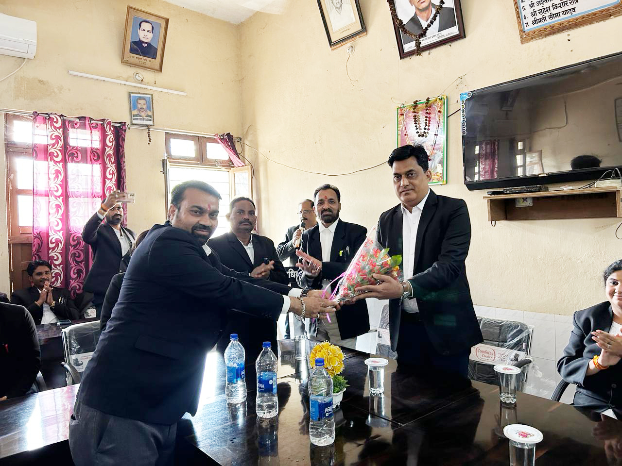 नए फास्ट ट्रैक के विशेष न्यायाधीश का अधिवक्ता संघ ने  किया स्वागत 