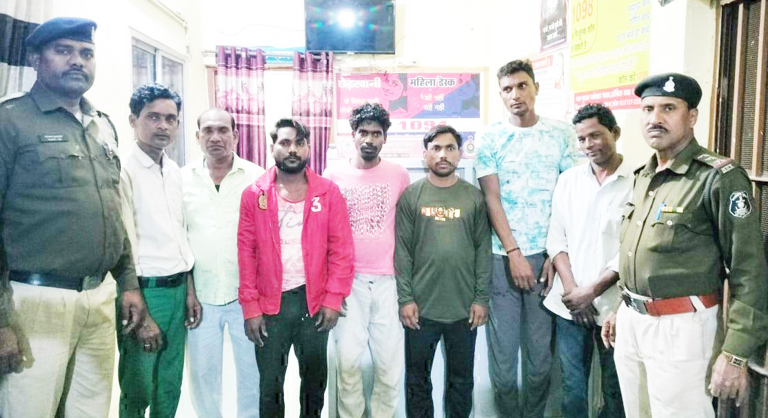 7 जुआरी गिरफ्तार