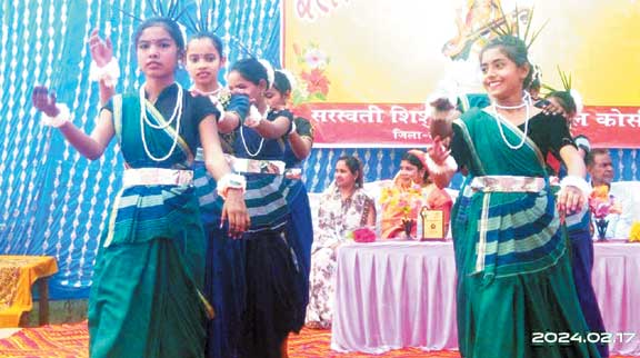 बसंत स्नेह सरगम वार्षिक उत्सव, बच्चों ने मोहा मन