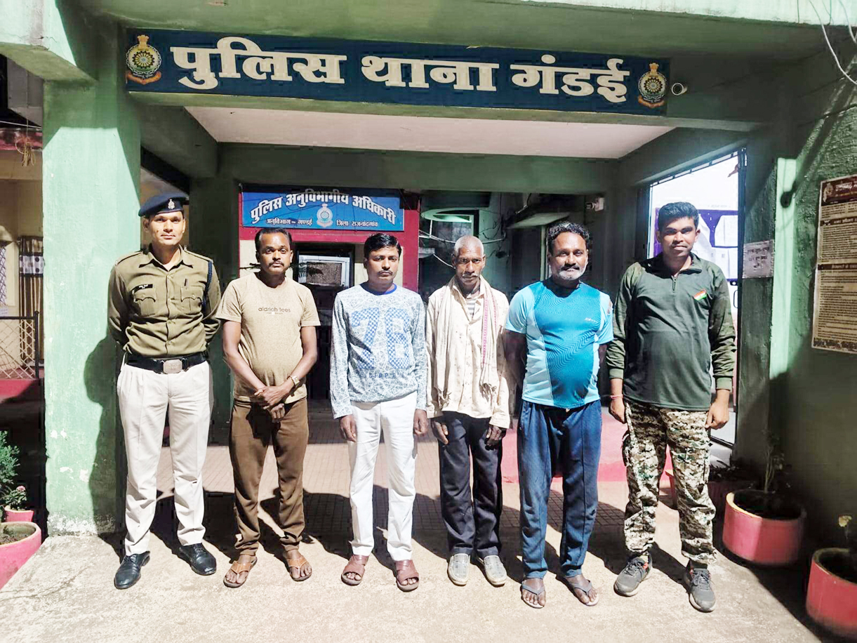 4 जुआरी पकड़ाए 4 जुआरी पकड़ाए