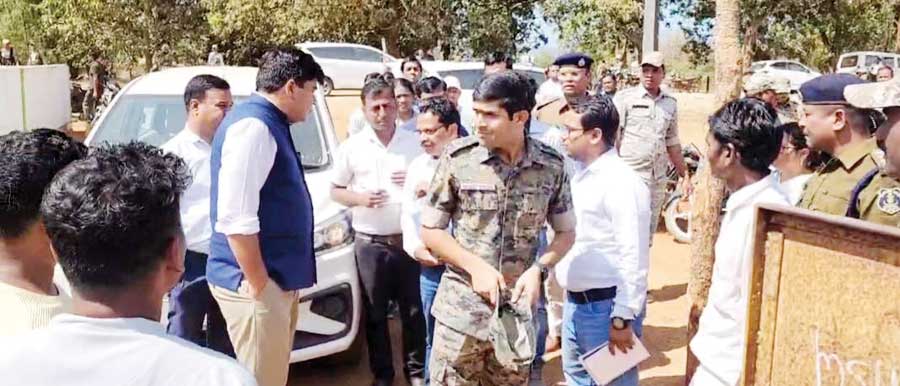 तहसीलदार, हॉस्पिटल इंचार्ज और आयुष अधिकारी को नोटिस तहसीलदार, हॉस्पिटल इंचार्ज और आयुष अधिकारी को नोटिस